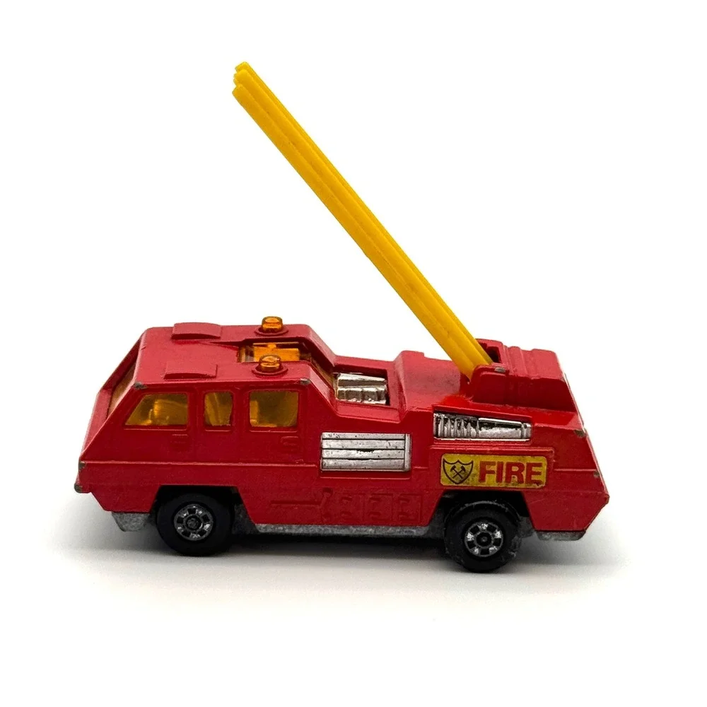 Matchbox Superfast No. 22 Blaze Buster Fire Truck 1975 Lesney‎ Vintage